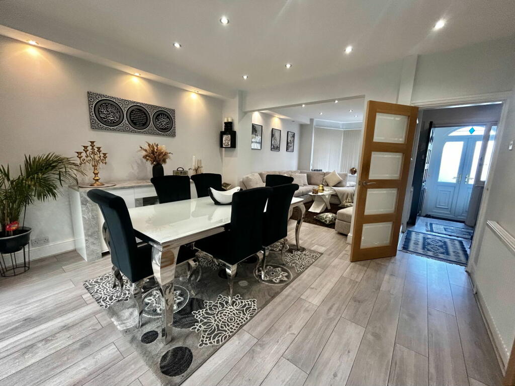 Additional property image - Fallowfield Avenue, Hall Green