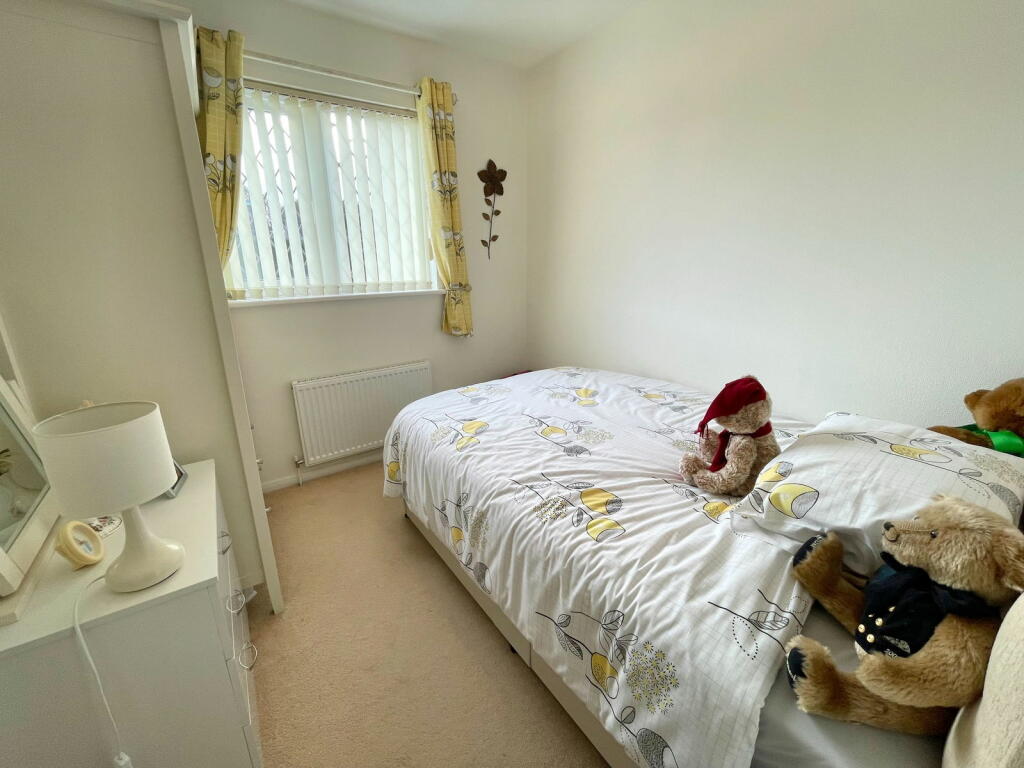 Additional property image - Binley Close, Shirley