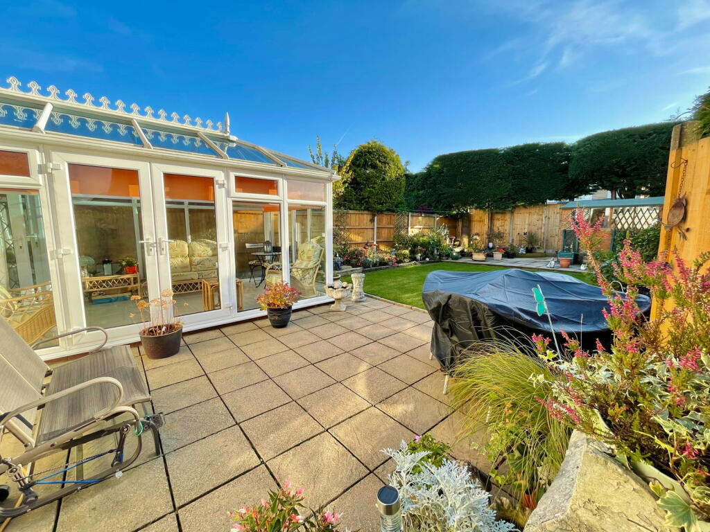 Additional property image - Binley Close, Shirley