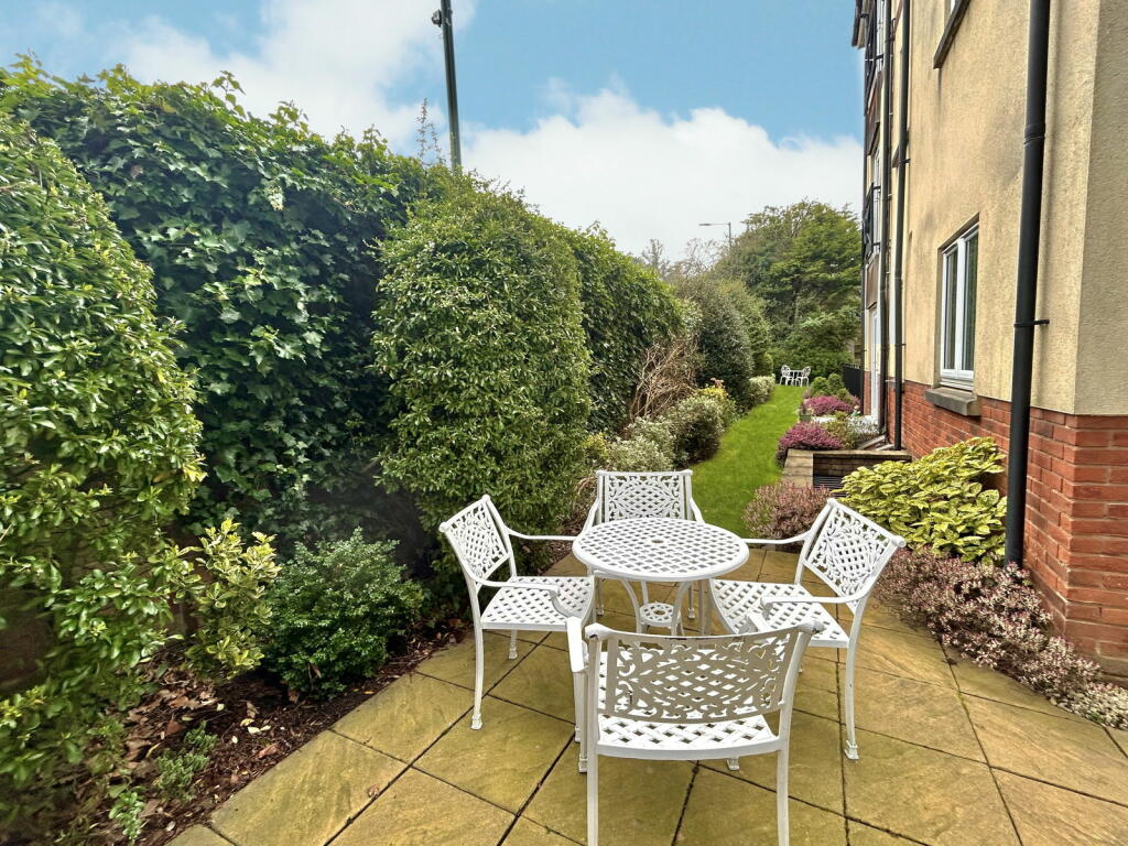 Additional property image - Dorchester Gate, Solihul