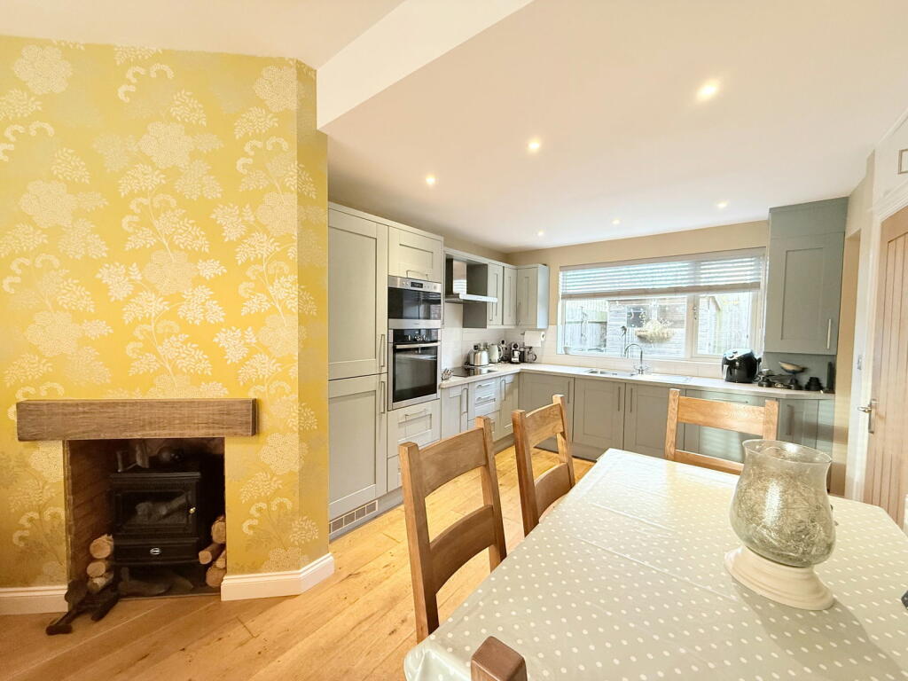 Additional property image - Union Road, Shirley