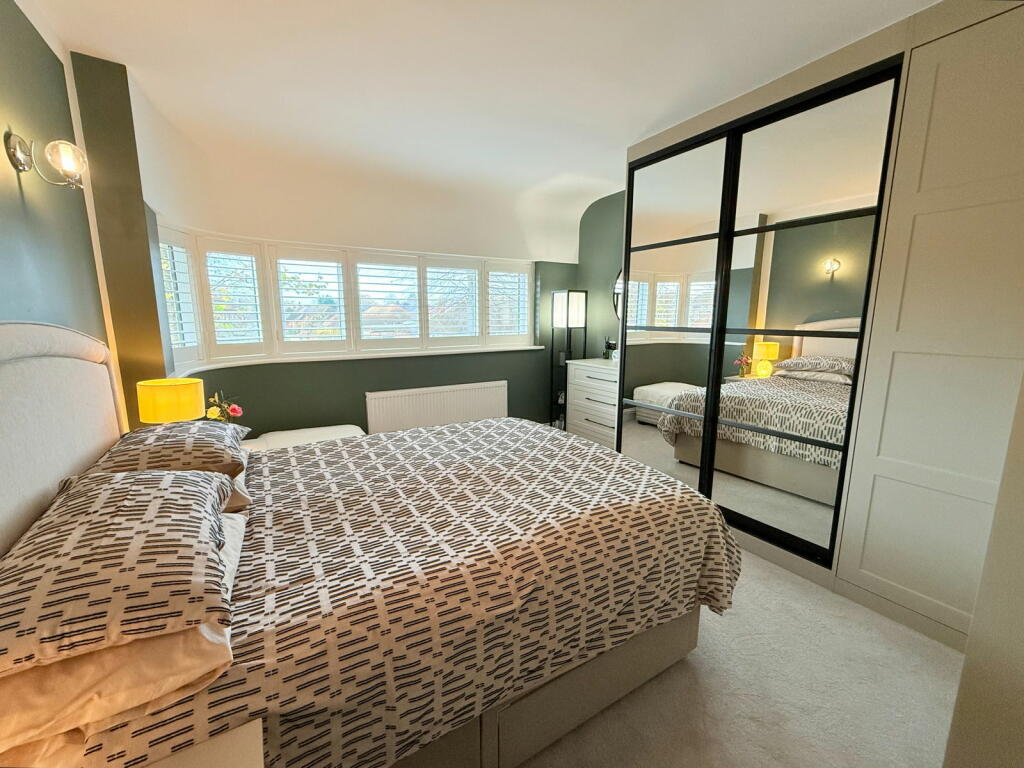 Additional property image - Queens Avenue, Shirley