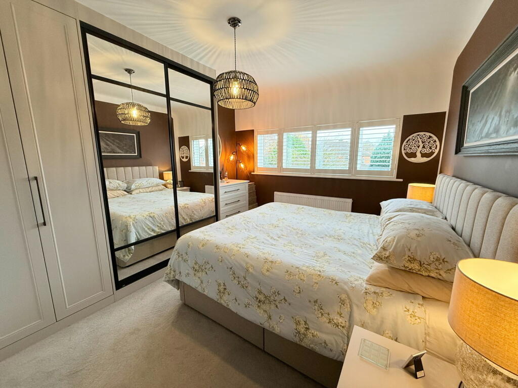 Additional property image - Queens Avenue, Shirley