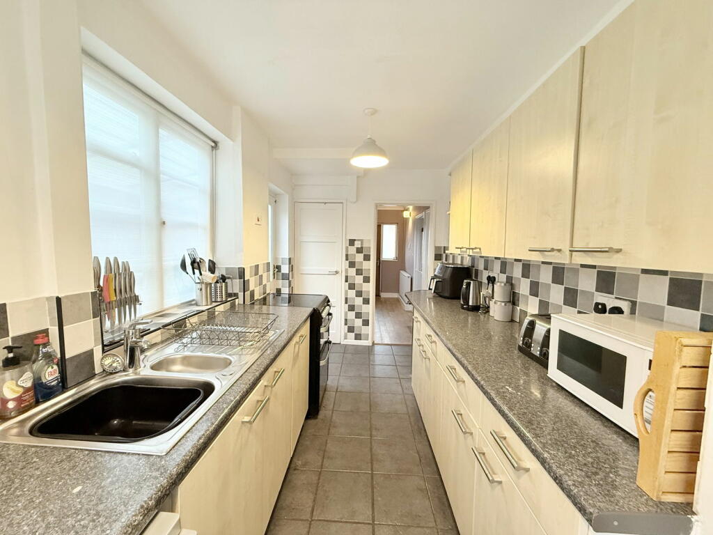 Additional property image - The Dell, Solihull