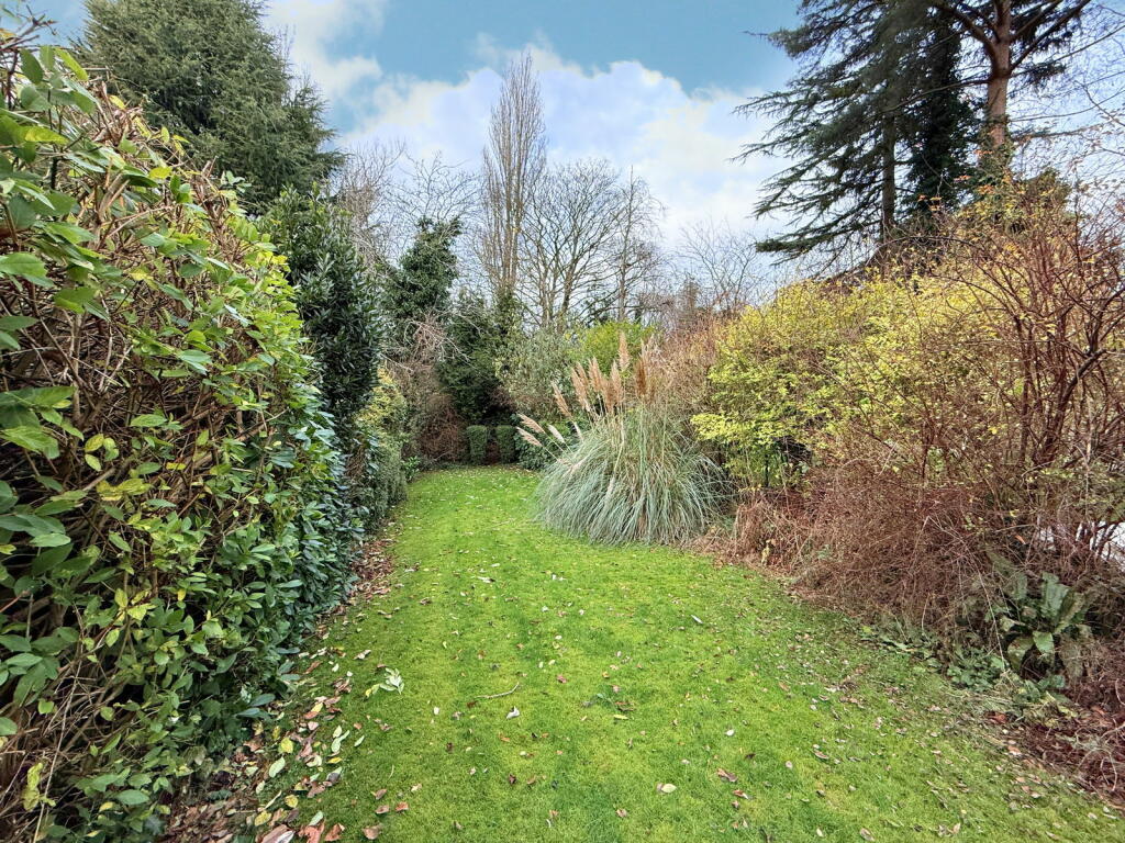 Additional property image - Burnaston Road, Hall Green