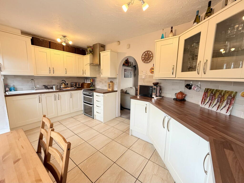 Additional property image - Ravenshill Road, Yardley Wood