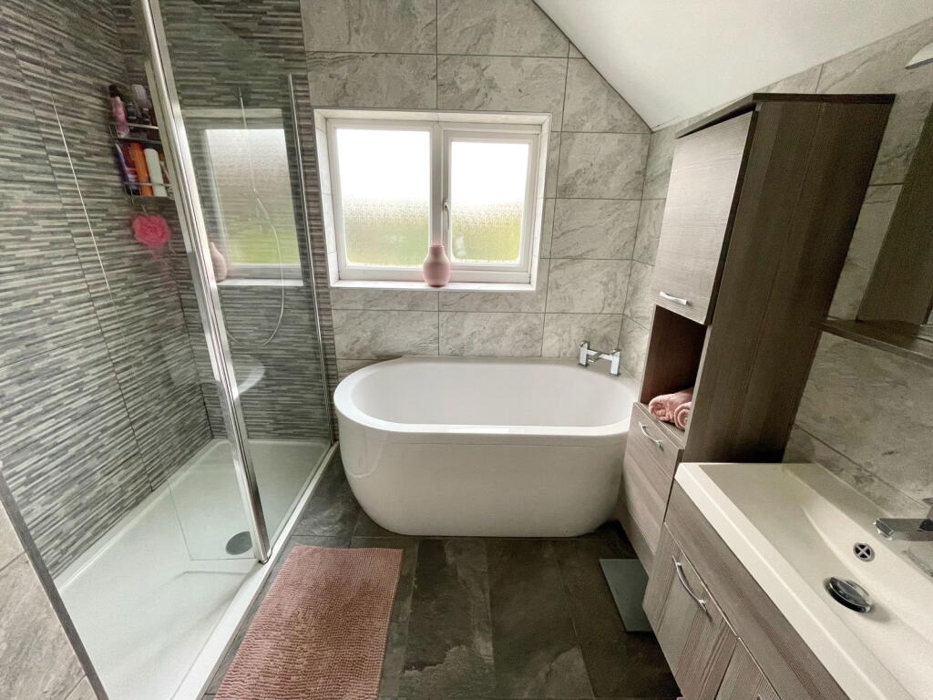 Additional property image - Baldwins Lane, Hall Green