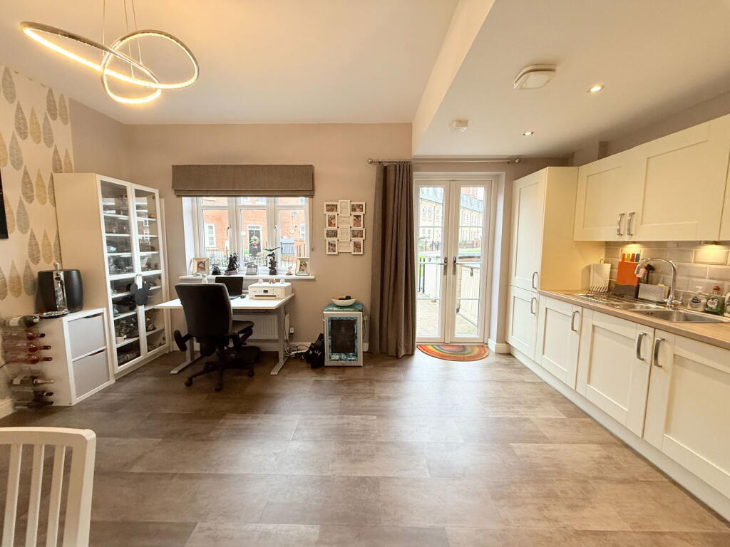 Additional property image - Rumbush Lane, Dickens Heath