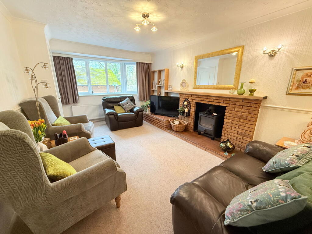 Additional property image - Gillows Croft, Monkspath