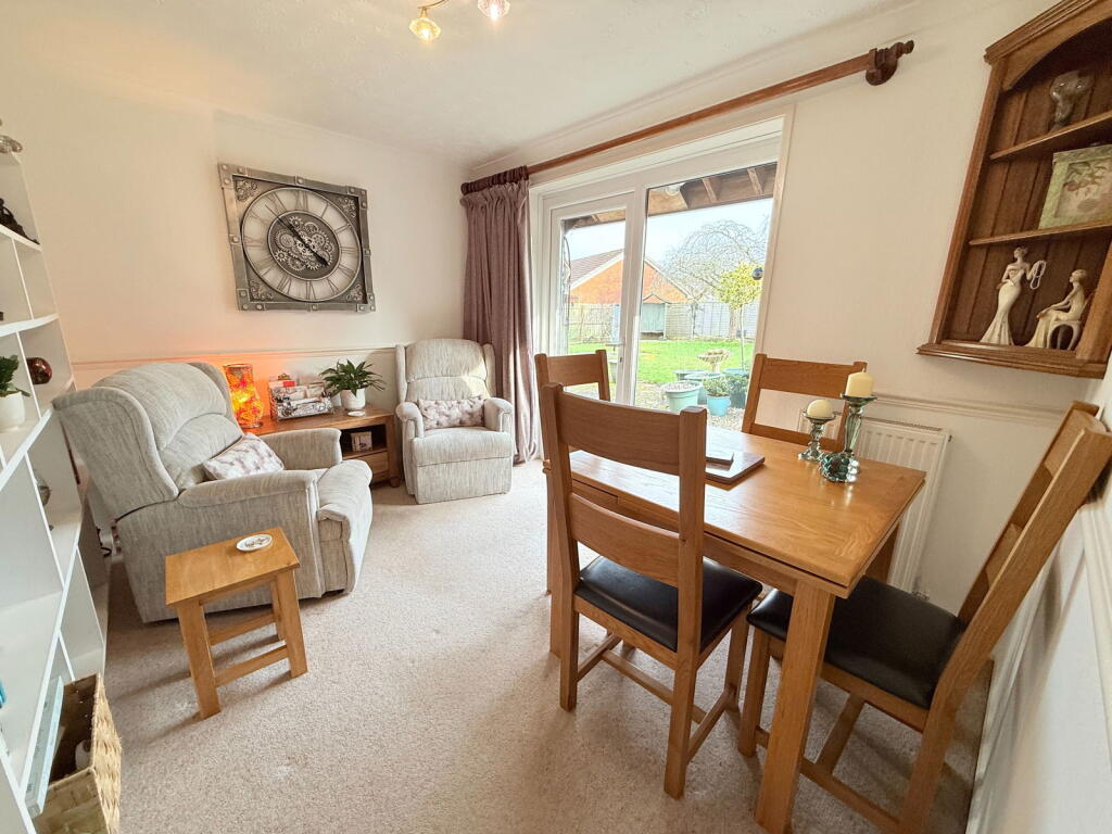 Additional property image - Gillows Croft, Monkspath