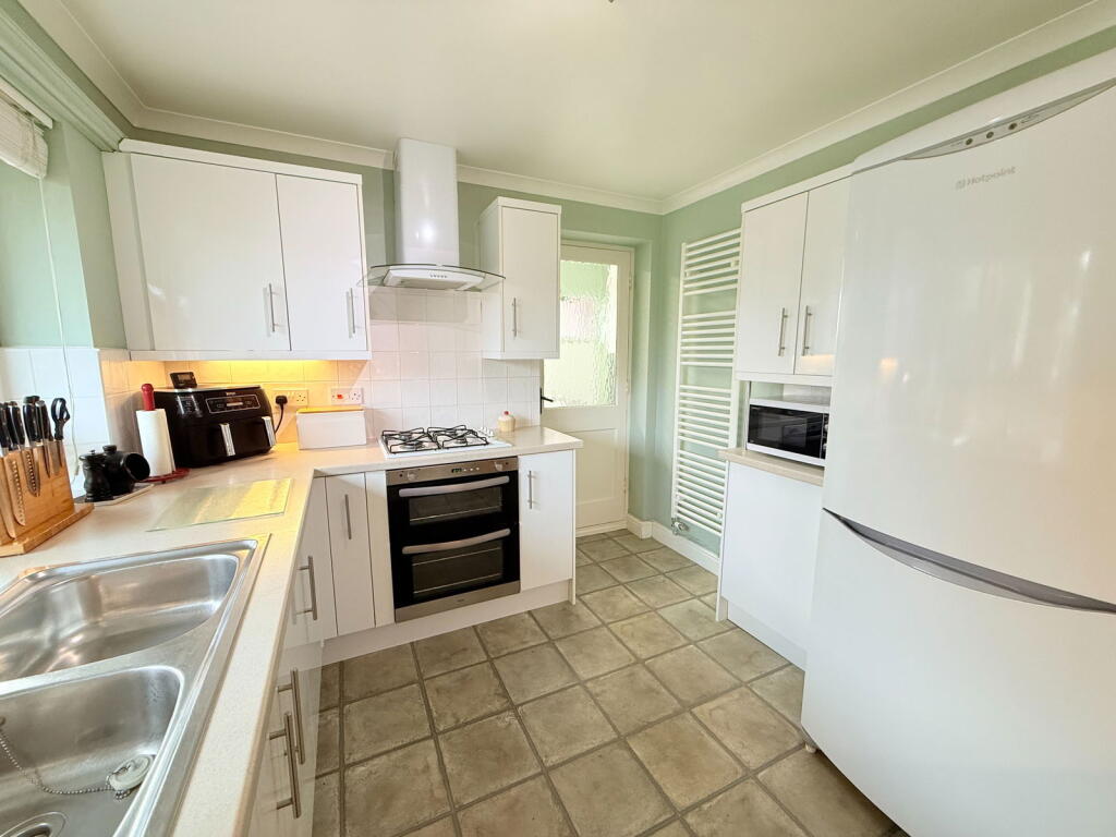 Additional property image - Gillows Croft, Monkspath