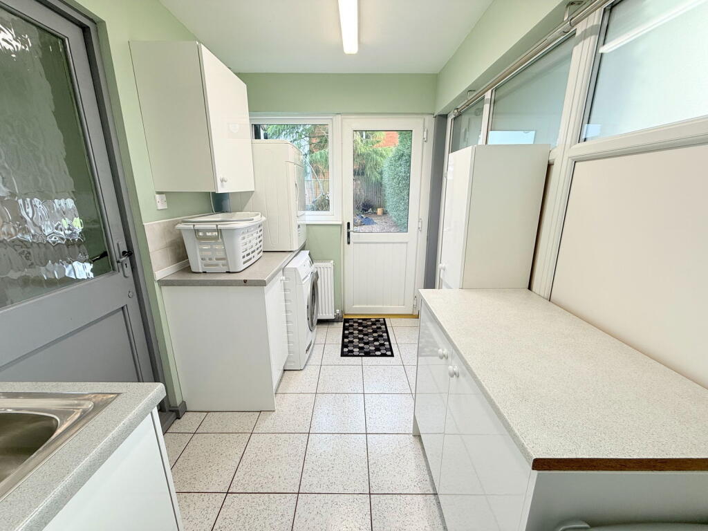Additional property image - Gillows Croft, Monkspath