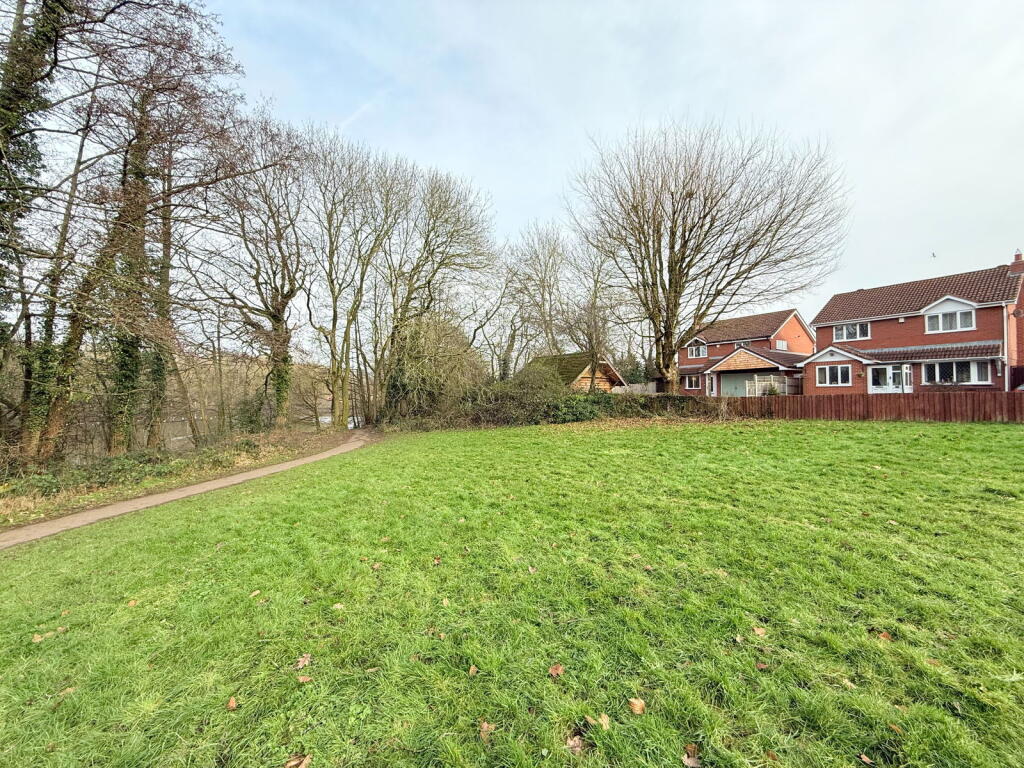 Additional property image - Gillows Croft, Monkspath