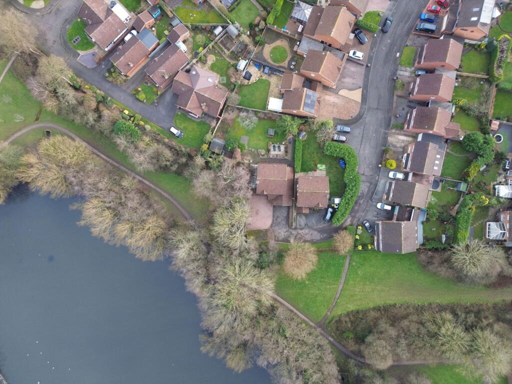 Additional property image - Gillows Croft, Monkspath