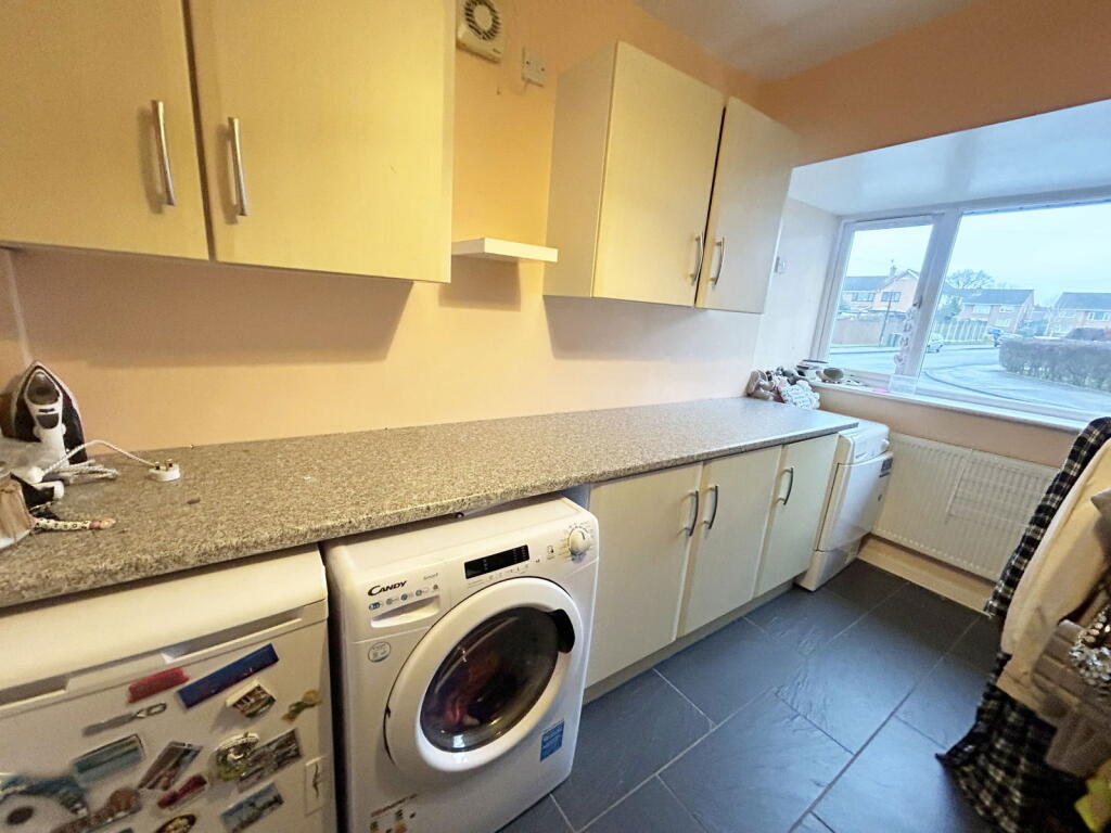 Additional property image - Pear Tree Crescent, Shirley