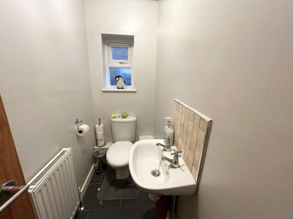 Additional property image - Pear Tree Crescent, Shirley