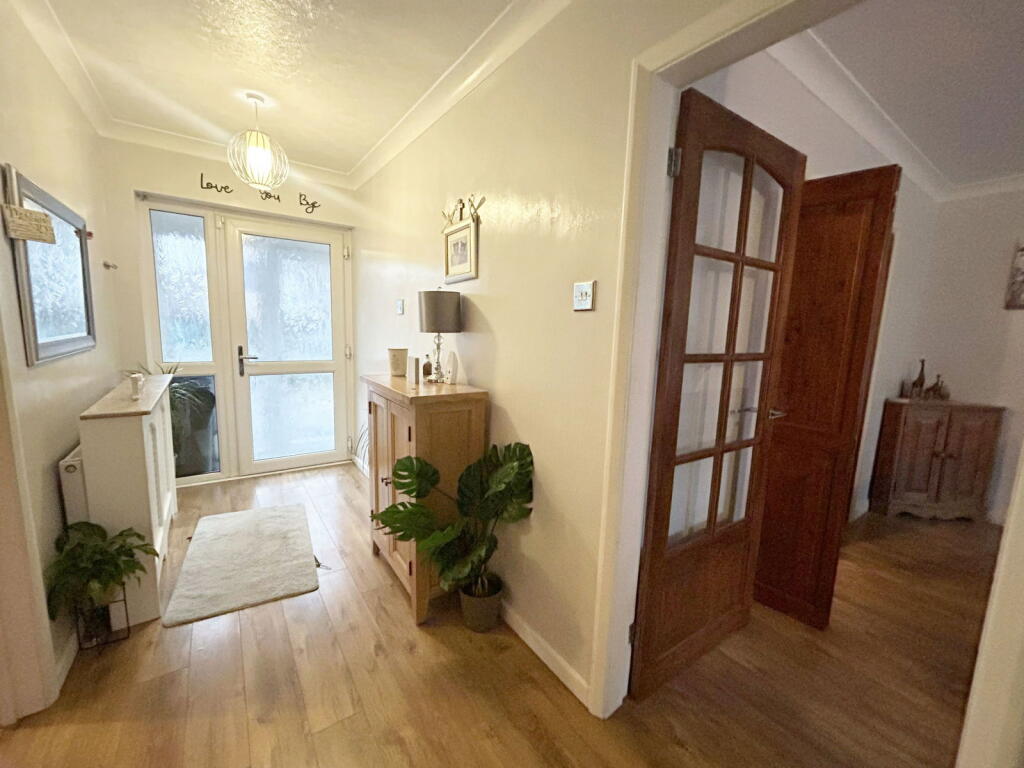 Additional property image - Pear Tree Crescent, Shirley