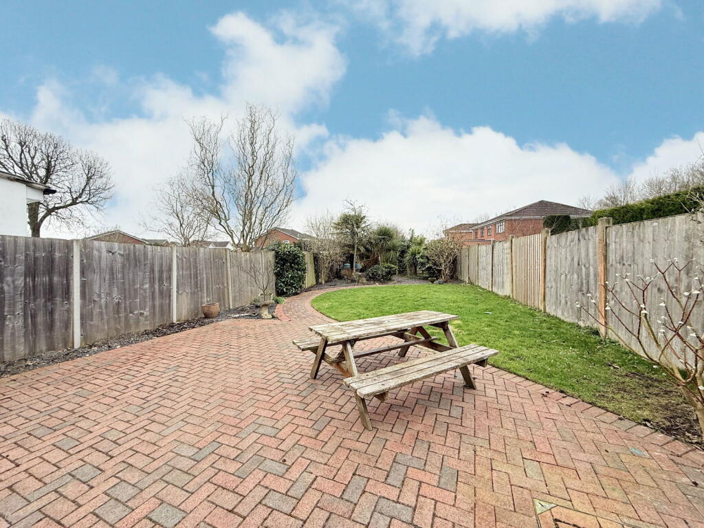 Additional property image - Hay Lane, Monkspath