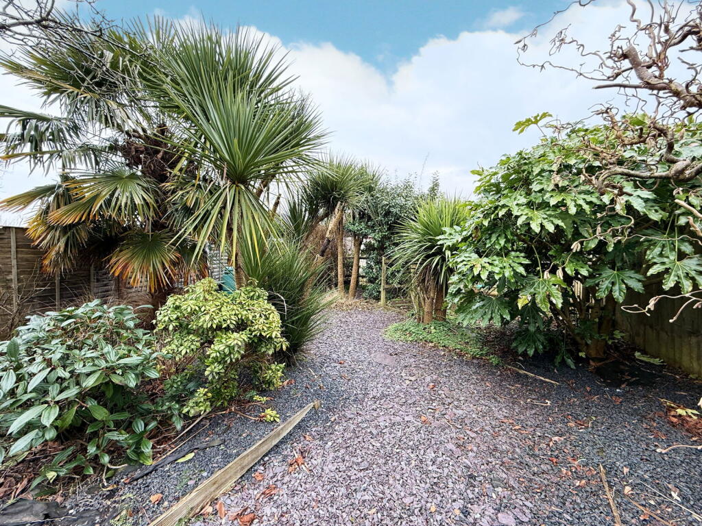 Additional property image - Hay Lane, Monkspath