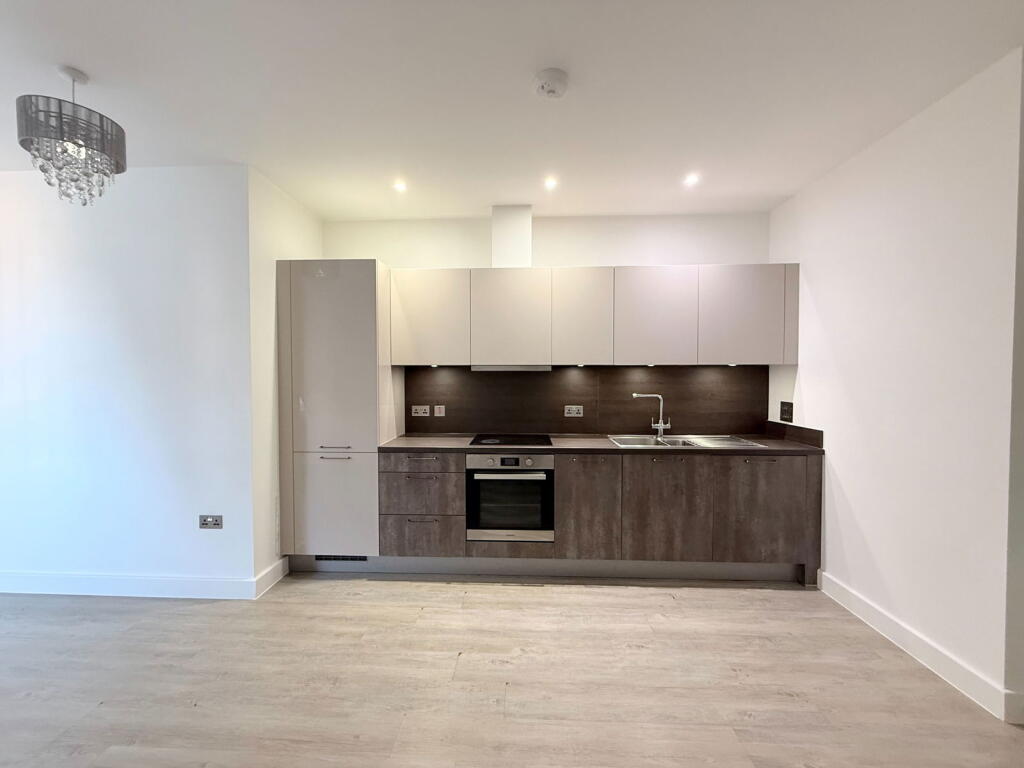 Main image of property: Flat 68 Royal House Princes Gate 2-6, Homer Road