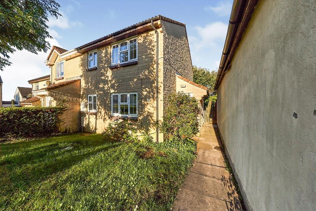 Main image of property: Ash Road, Kingsteignton, Newton Abbot, Devon, TQ12