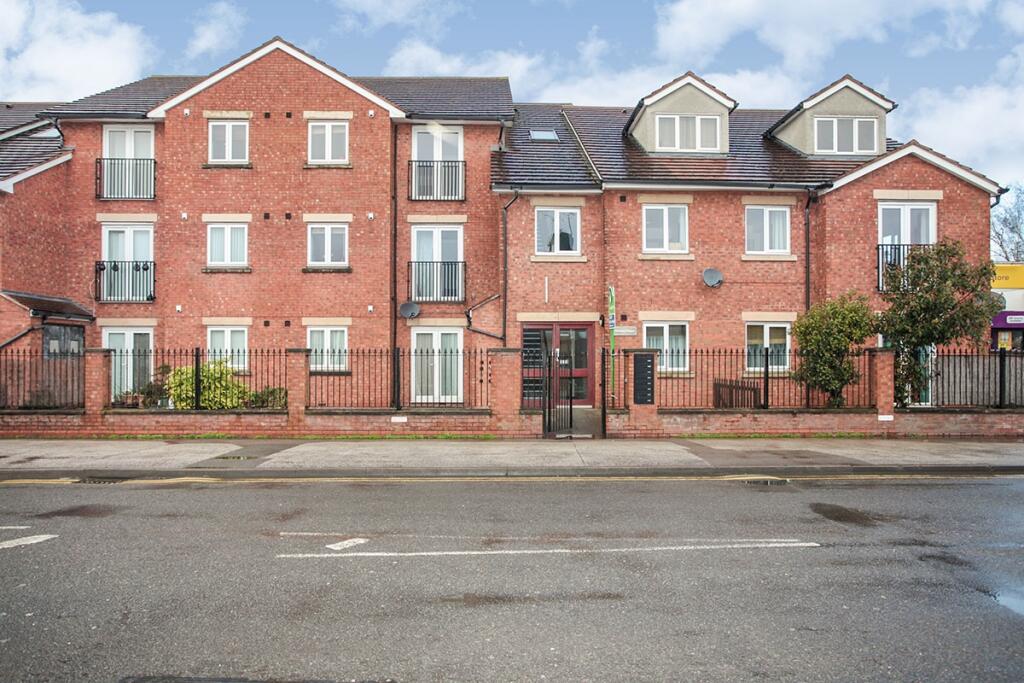 Main image of property: Heath End Road, Nuneaton, Warwickshire, CV10