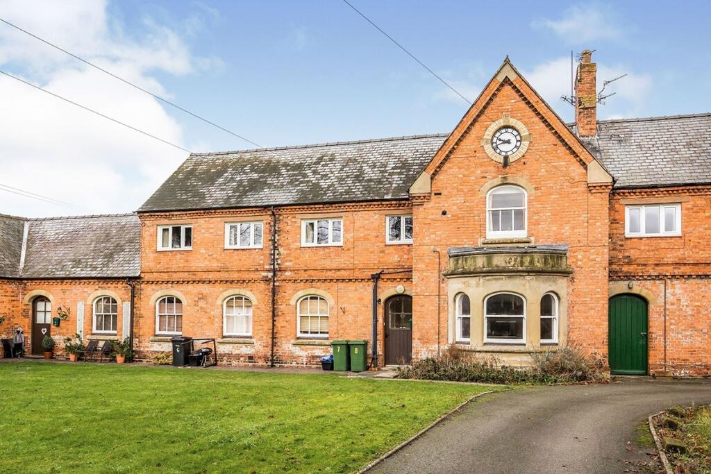 2 bedroom flat for rent in Burma Road, Park Hall, Oswestry, Shropshire