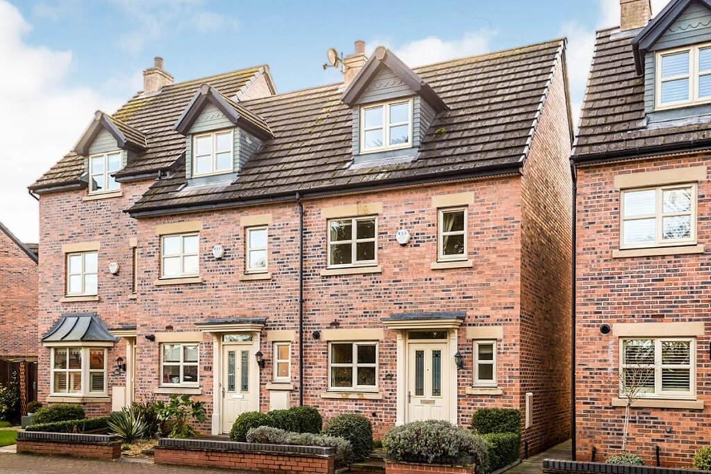 Main image of property: Welsh Walls, Oswestry, Shropshire, SY11
