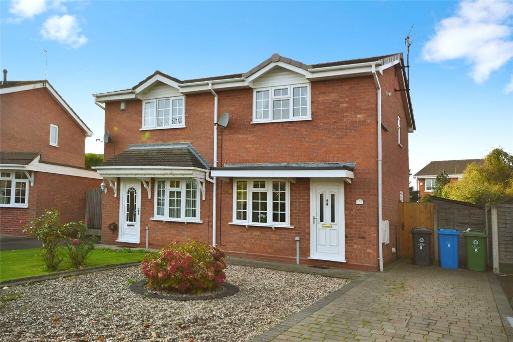 Main image of property: The Cartway, Perton, Wolverhampton, WV6