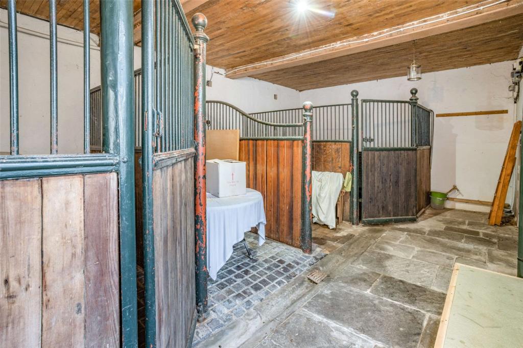 Equestrian facility for sale in Llangunnor Road, Llangunnor, Carmarthen