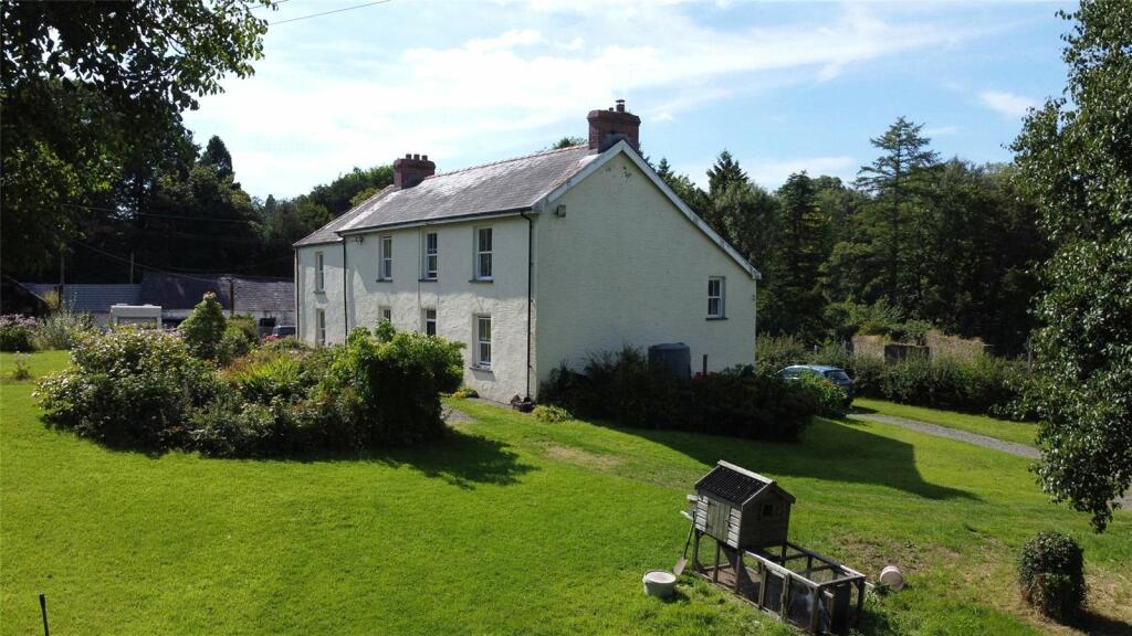 7 bedroom detached house for sale in Lampeter Velfrey, Narberth