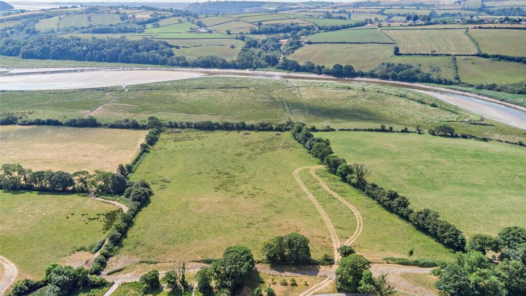 Land for sale in St. Clears, Carmarthen, Carmarthenshire, SA33