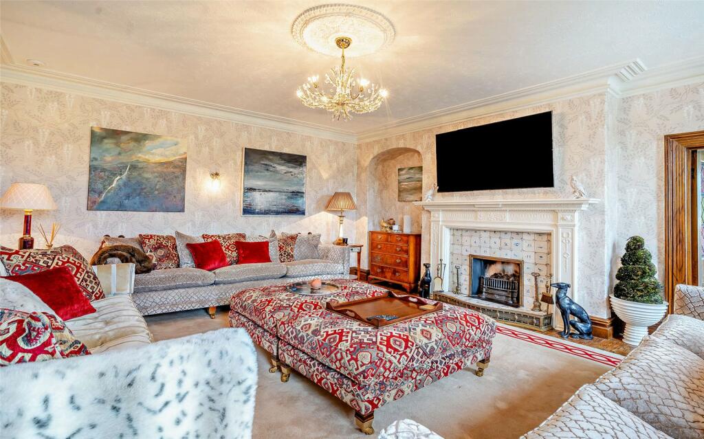 Additional property image - Heol Y Parc, Pentyrch, Cardiff, CF15