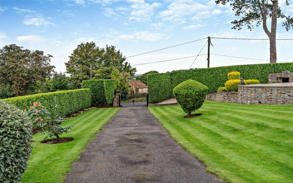 Additional property image - Heol Y Parc, Pentyrch, Cardiff, CF15
