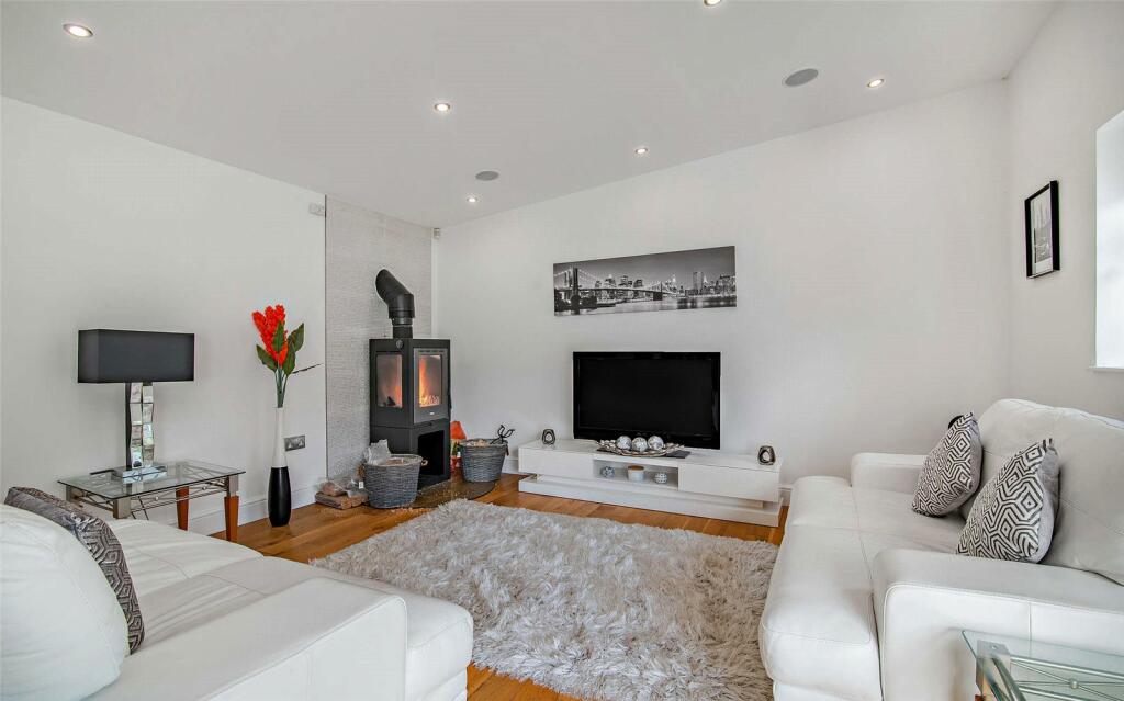 Additional property image - Greenwood Lane, St. Fagans, Cardiff, CF5