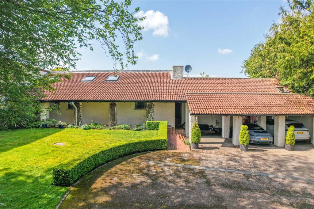 Main image of property: Pendoylan, Cowbridge, Vale of Glamorgan, CF71