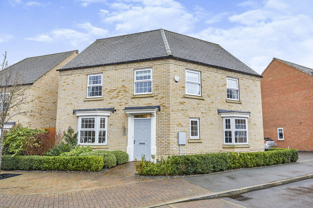 Main image of property: Aberdeen Close, Church Gresley, Swadlincote, Derbyshire, DE11
