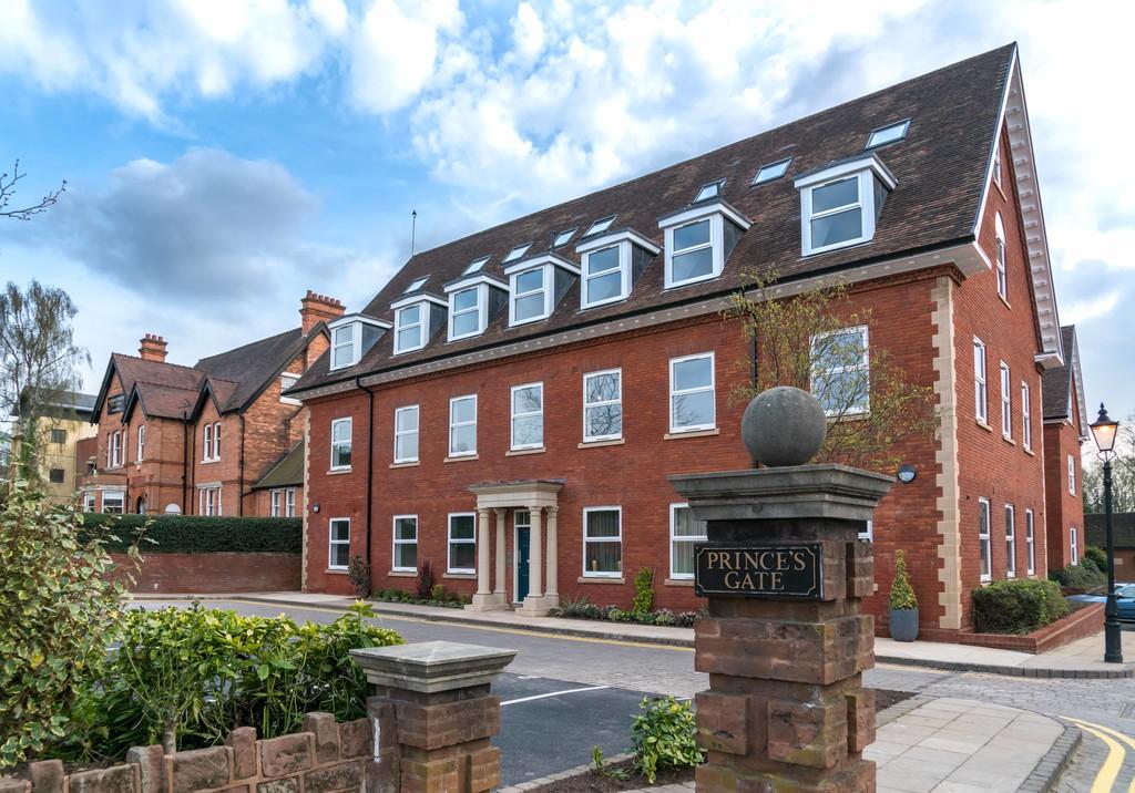 2 bedroom apartment for rent in Consort House, Homer Road, Central Solihull, B91