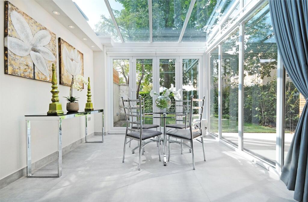 Main image of property: Court Close St. John's Wood NW8