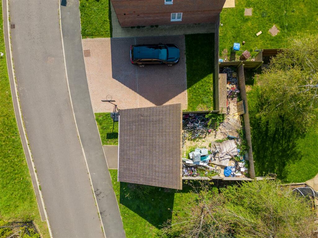 Garage for sale in Honeysuckle Place, Weston Turville, Aylesbury, HP22