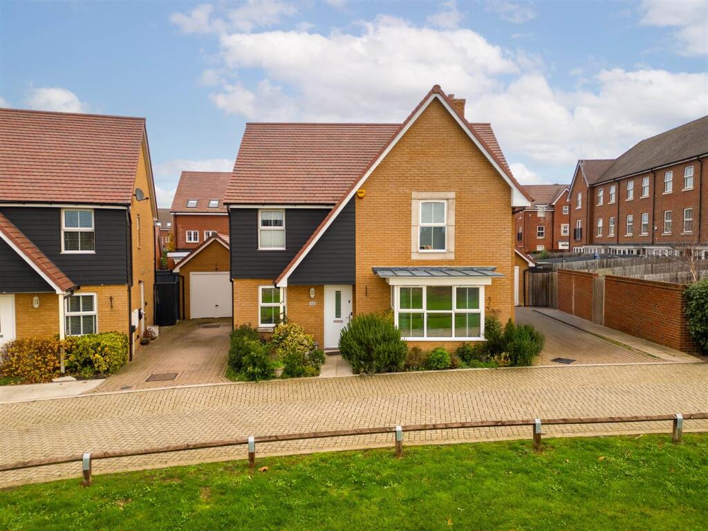 Main image of property: Bobby Road, Broughton, Aylesbury