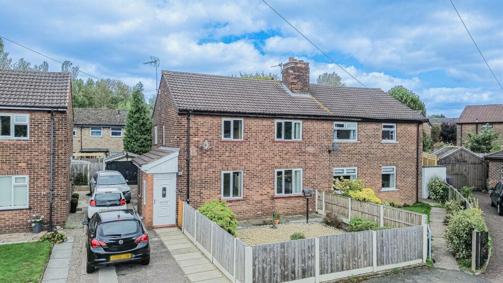 Main image of property: Lilac Grove, Stockton Heath, Warrington WA4