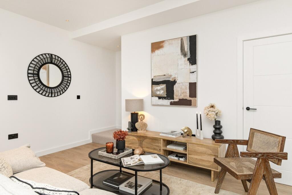 Additional property image - Duplex Apartment, The Chalk Yard