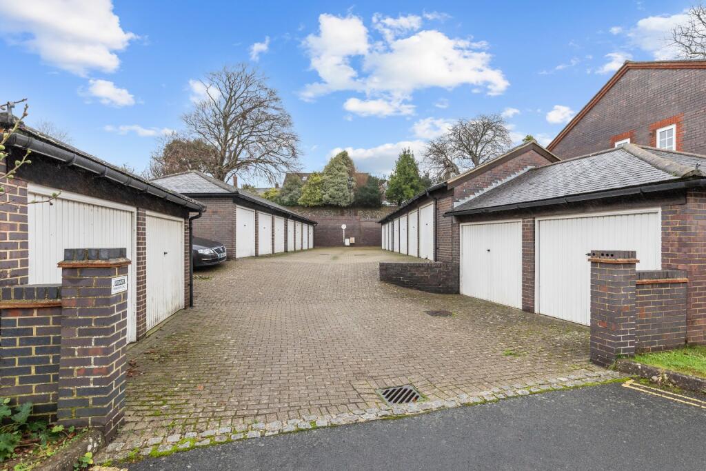 Additional property image - 14 Cluny Street, Lewes, East Sussex, BN7 1LN