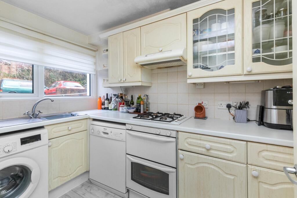 Additional property image - Bishops Drive, Lewes, East Sussex, BN7