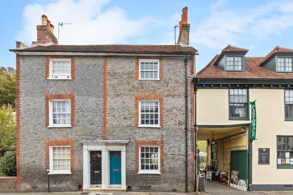 Main image of property: Malling Street, Lewes, East Sussex, BN7