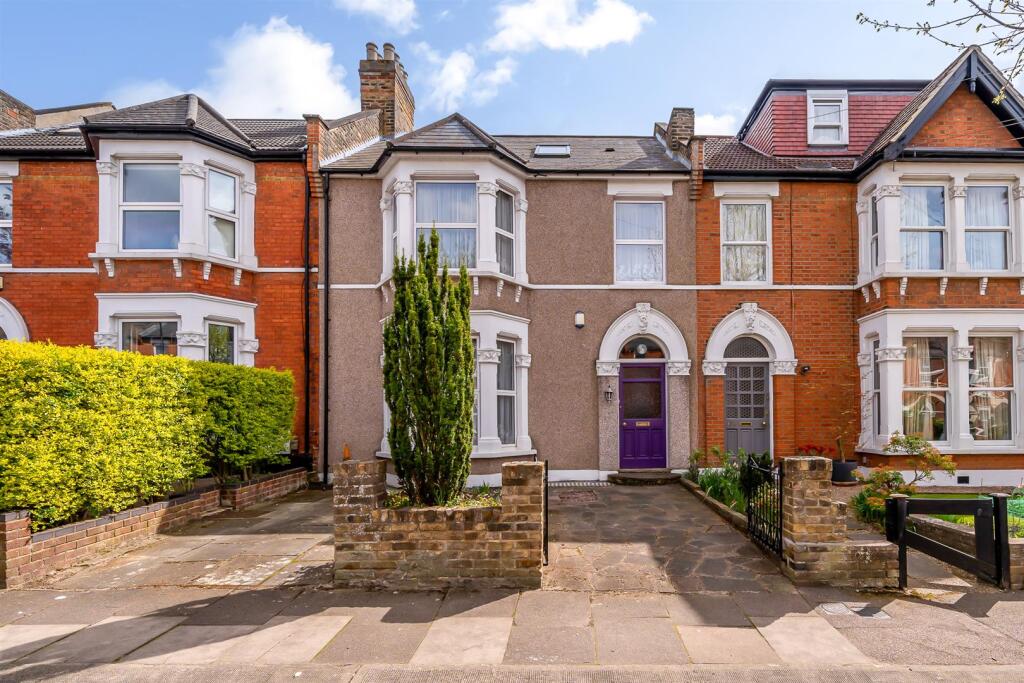Main image of property: Greenvale Road, SE9