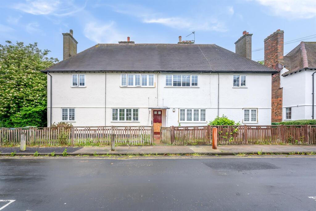 Main image of property: Moira Road, London