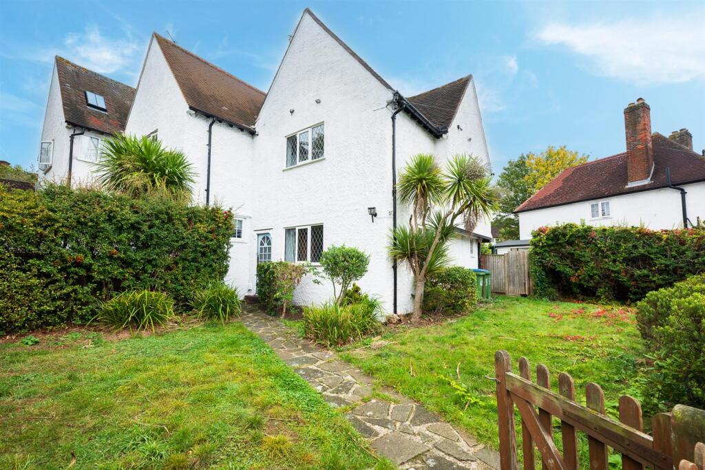 Main image of property: Arsenal Road, London