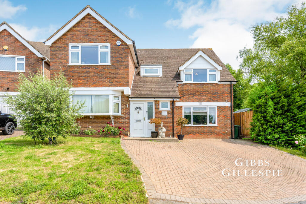 Main image of property: The Squirrels, Pinner, HA5